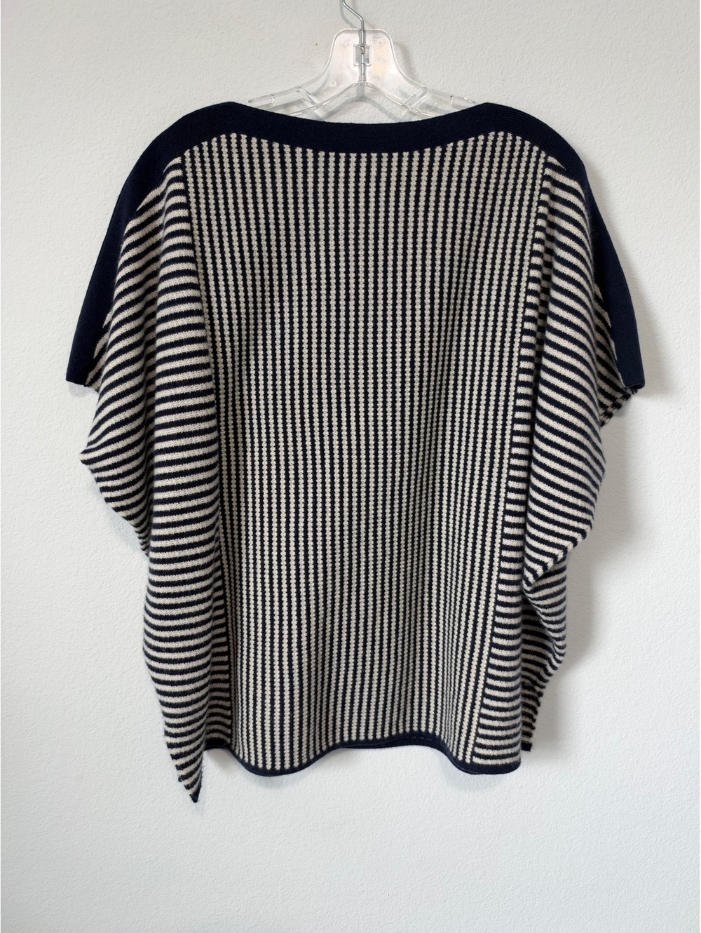 Club Monaco 100% Cashmere Striped Blue/White Short Sleeve Poncho Sweater Size S - Picture 2 of 7
